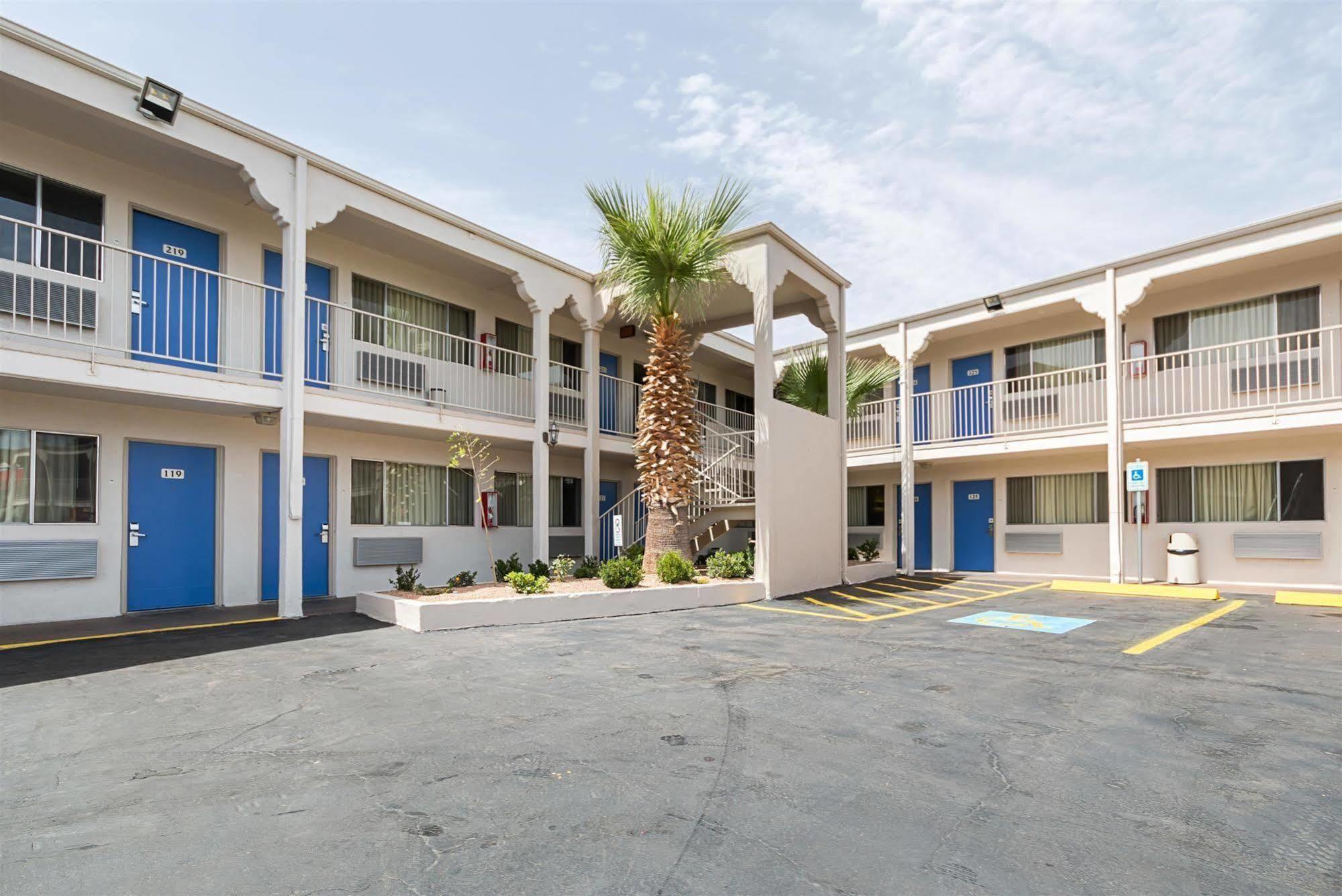 Motel 6-El Paso, Tx - Airport - Fort Bliss المظهر الخارجي الصورة